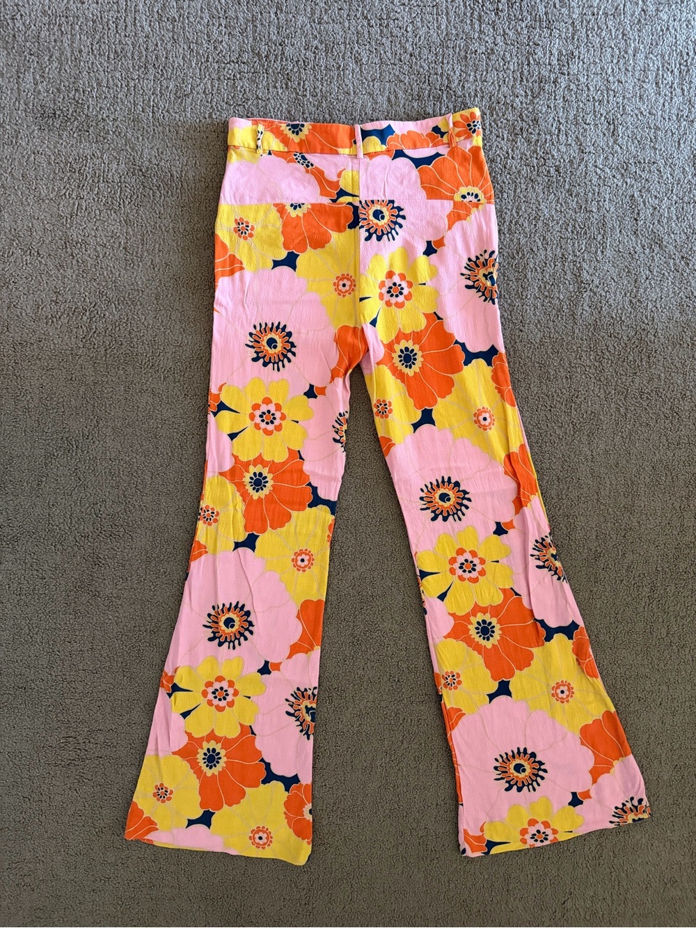 Zara - Retro Floral Pants - Medium - Picture 3 of 3